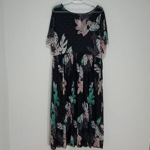 Love & Lengend black 1x short sleeve dress